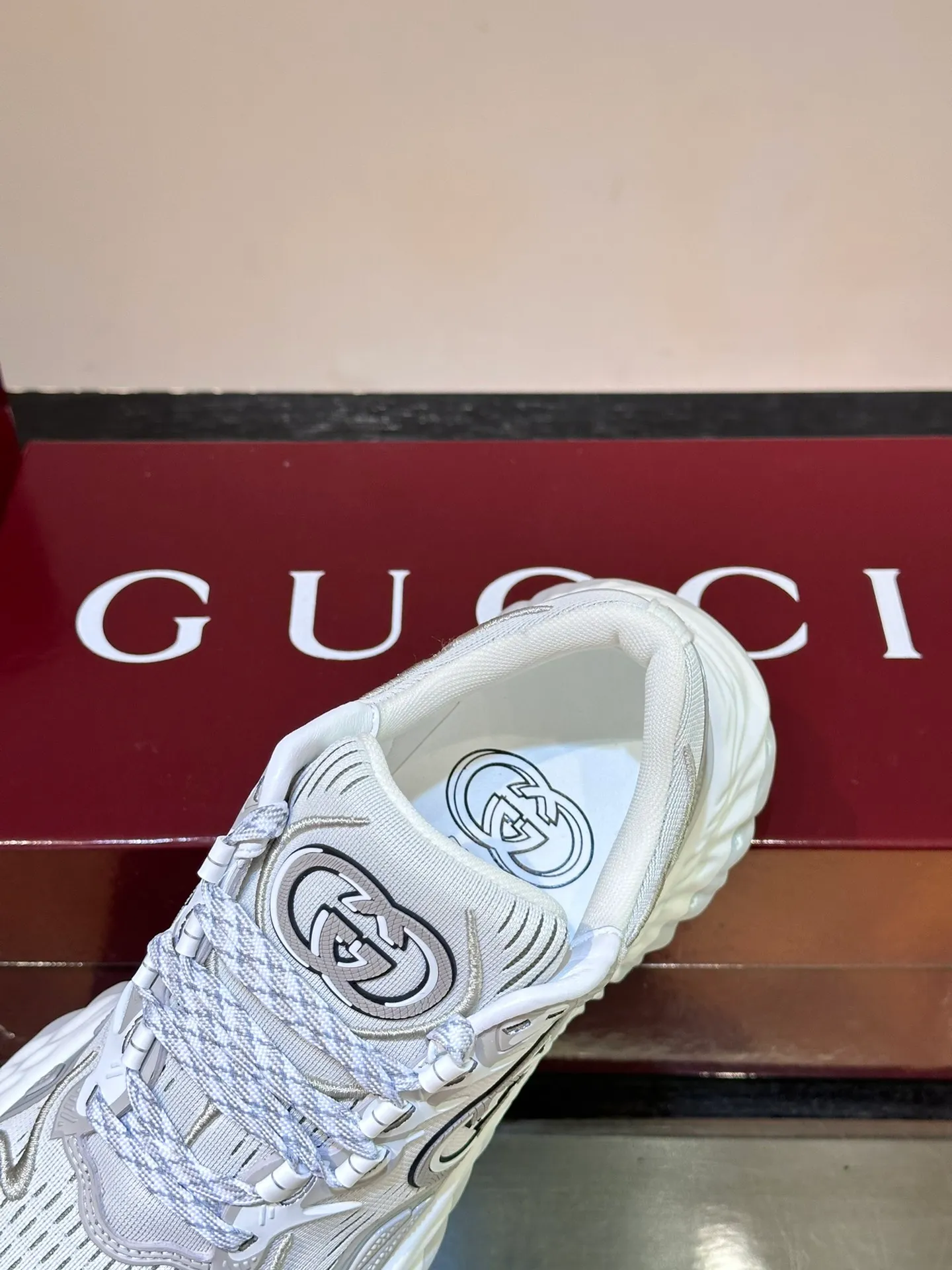Men's Men's Shoes💰p760 "Gucc*" Ri Men's Men's Shoes💰p Men's Men's Shoes💰ple Series 2024ss👫Couple Style Casual Sports Shoes, buy the original and accurately reproduce it! Restore the quality of details, Gucci Ri men's shoes 💰p men's shoes 💰ple series sports shoes are made with innovative stitching technology to create a flowing texture like water. The leather design is paired with three-dimensional interlocking Double G leather patches and Gucci letter metal accessories, creating a free flowing texture of the entire shoe with a 3D effect. A classic and versatile piece that feels super comfortable on your feet! Male 39-44 Female 35-39